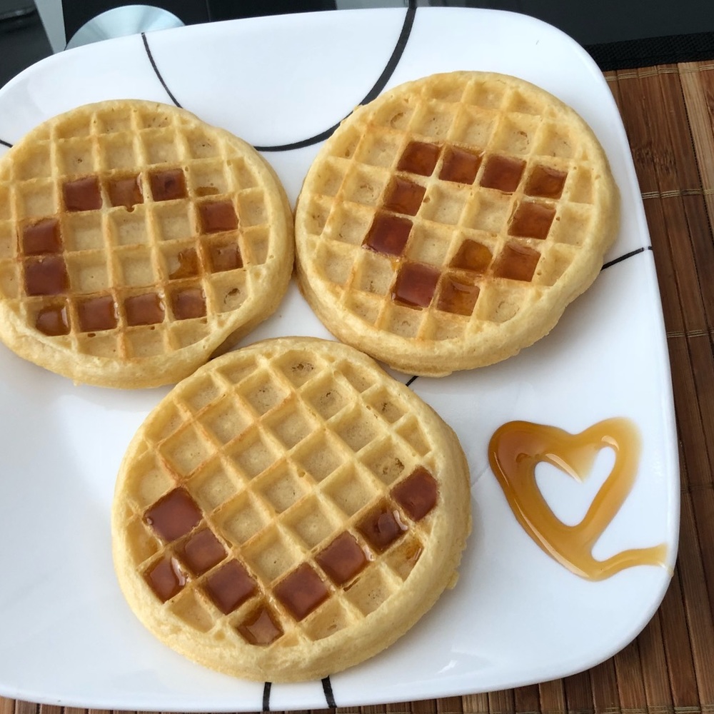 Meet your Posher, Leyi